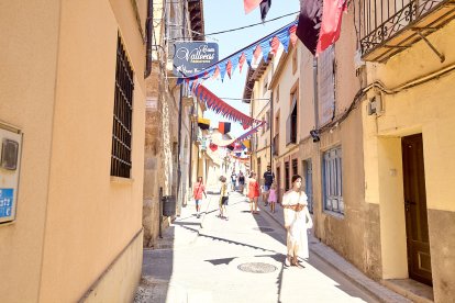 Berlanga de Duero pone el mejor marco posible al Mercado Medieval, una iniciativa que recuerda el pasado de la localidad.