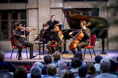 Cuarteto de música de cámara en el Instituto Antonio Machado