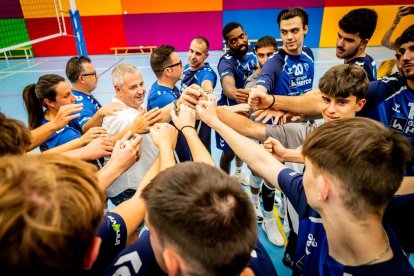 Los celestes del Grupo Herce de voley inician la campaña 25/26