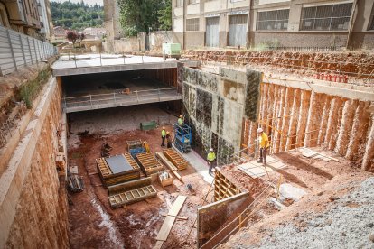 Estado actual de las obras del parking.