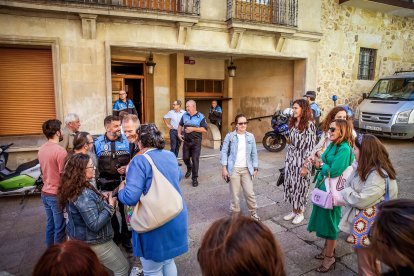 Imágenes del desalojo en la Casa Consistorial.