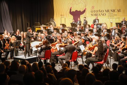 Para finalizar el acto la ONE homenajeó al gran Odón Alonso.
