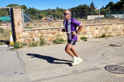 Un centenar de participantes se dieron cita en la Carrera de Golmayo.