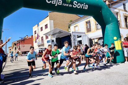 Un centenar de participantes se dieron cita en la Carrera de Golmayo.