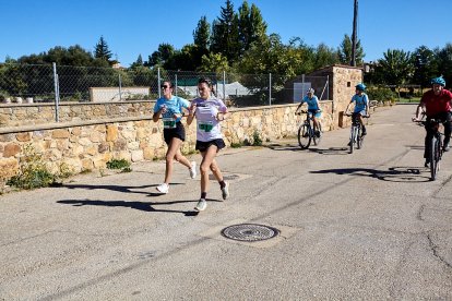 Un centenar de participantes se dieron cita en la Carrera de Golmayo.