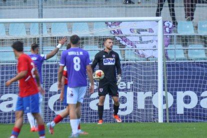 Primera derrota de los sorianos en su visita a La Balastera