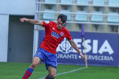 Primera derrota de los sorianos en su visita a La Balastera