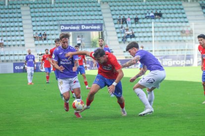 Primera derrota de los sorianos en su visita a La Balastera