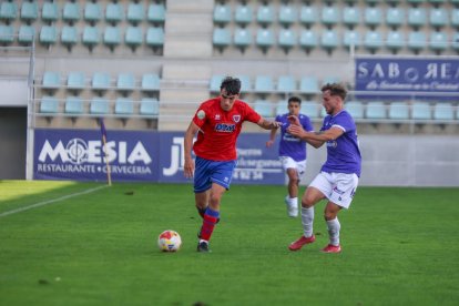 Primera derrota de los sorianos en su visita a La Balastera