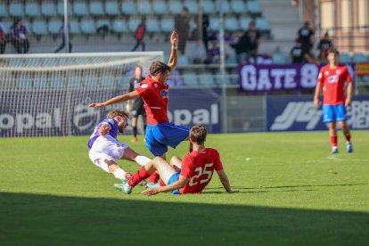 Primera derrota de los sorianos en su visita a La Balastera