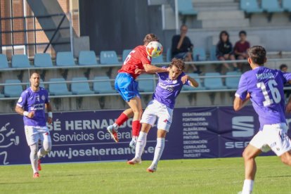 Primera derrota de los sorianos en su visita a La Balastera
