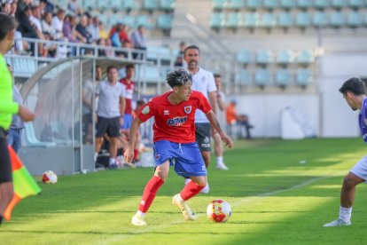 Primera derrota de los sorianos en su visita a La Balastera