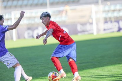 Primera derrota de los sorianos en su visita a La Balastera