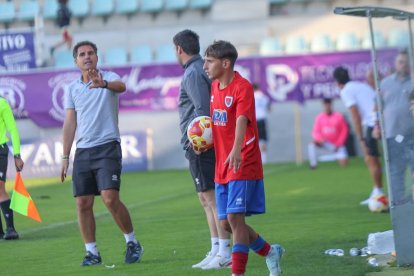 Primera derrota de los sorianos en su visita a La Balastera