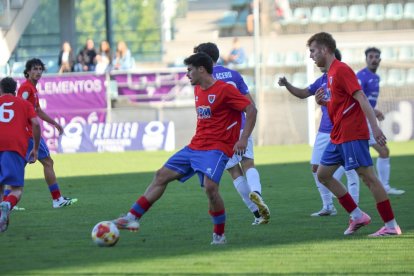 Primera derrota de los sorianos en su visita a La Balastera