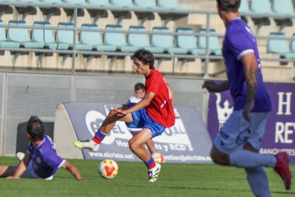 Primera derrota de los sorianos en su visita a La Balastera