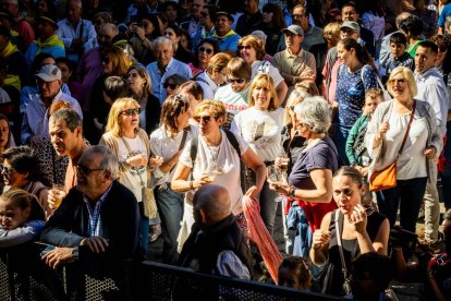 Cientos de personas bailaron en la Plaza Mayor