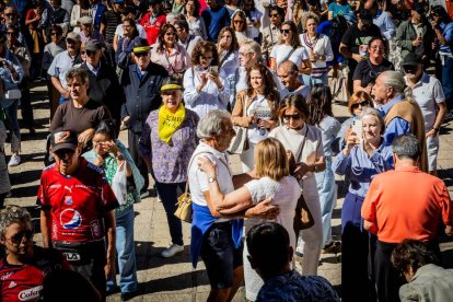 Cientos de personas bailaron en la Plaza Mayor