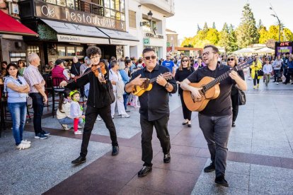 Una fiesta de tradiciones para la mañana del sábado