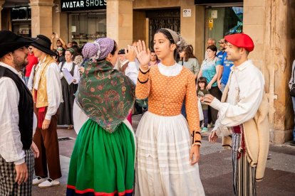 Una fiesta de tradiciones para la mañana del sábado