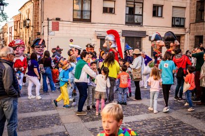 Los porrazos sonaron en la Plaza Fuente Cabrejas