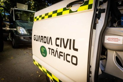 Los asistentes conocieron de primera mano el trabajo de la Benemerita