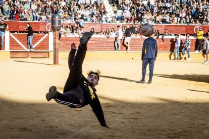 Recortes, quiebros y algún revolcón