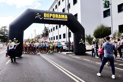 César Giaquinta y Marina Girona ganan la XIV Carrera Verde de la Guardia Civil.