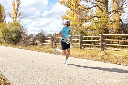 César Giaquinta y Marina Girona ganan la XIV Carrera Verde de la Guardia Civil.