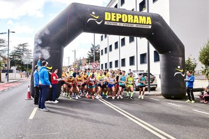 César Giaquinta y Marina Girona ganan la XIV Carrera Verde de la Guardia Civil.