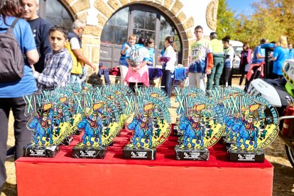 César Giaquinta y Marina Girona ganan la XIV Carrera Verde de la Guardia Civil.