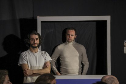 Berlanga sube el telón para indagar sobre la IA