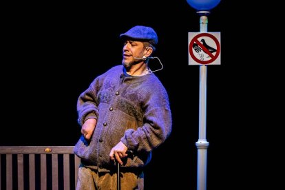 Los actores fueron muy aplaudidos en el Palacio de la Audiencia