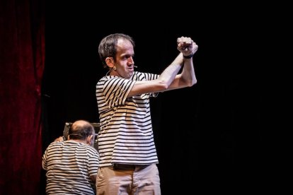 Los actores fueron muy aplaudidos en el Palacio de la Audiencia