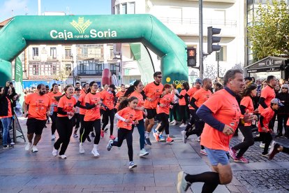El Camino por Soria Contra el Cáncer vuelve a llenar las calles de la capital de miles de personas para recaudar fondos para la investigación.