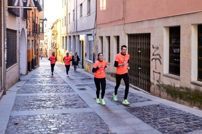 El Camino por Soria Contra el Cáncer vuelve a llenar las calles de la capital de miles de personas para recaudar fondos para la investigación.