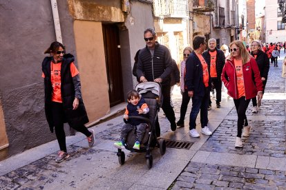 El Camino por Soria Contra el Cáncer vuelve a llenar las calles de la capital de miles de personas para recaudar fondos para la investigación.