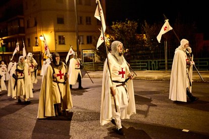 La marcha estuvo acompañada por miles de sorianos y turistas