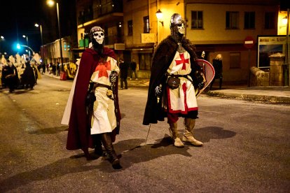 La marcha estuvo acompañada por miles de sorianos y turistas