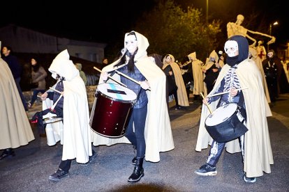 La marcha estuvo acompañada por miles de sorianos y turistas