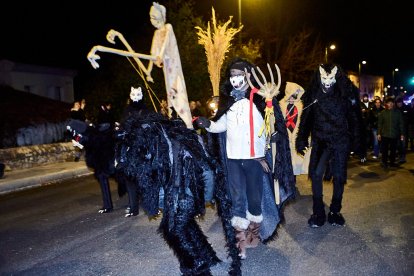 La marcha estuvo acompañada por miles de sorianos y turistas
