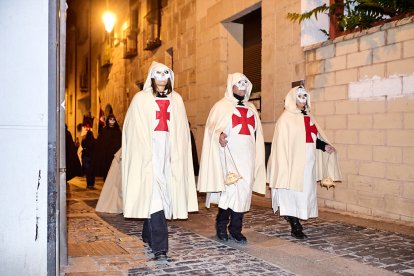 La marcha estuvo acompañada por miles de sorianos y turistas