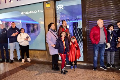 La marcha estuvo acompañada por miles de sorianos y turistas