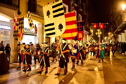 La marcha estuvo acompañada por miles de sorianos y turistas