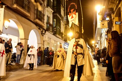 La marcha estuvo acompañada por miles de sorianos y turistas
