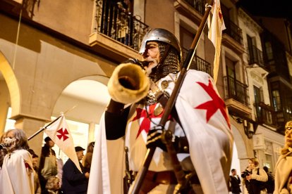 La marcha estuvo acompañada por miles de sorianos y turistas