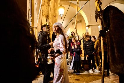 La marcha estuvo acompañada por miles de sorianos y turistas