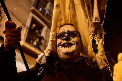 La marcha estuvo acompañada por miles de sorianos y turistas