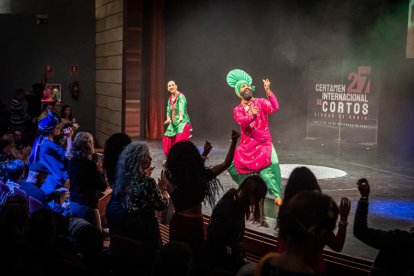 Una gala de apertura con aires de La India marcó la apertura del Certamen de Cortos Ciudad de Soria 2025.