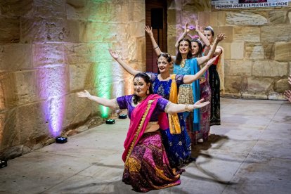 Una gala de apertura con aires de La India marcó la apertura del Certamen de Cortos Ciudad de Soria 2025.